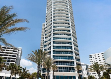 Ocean Palms